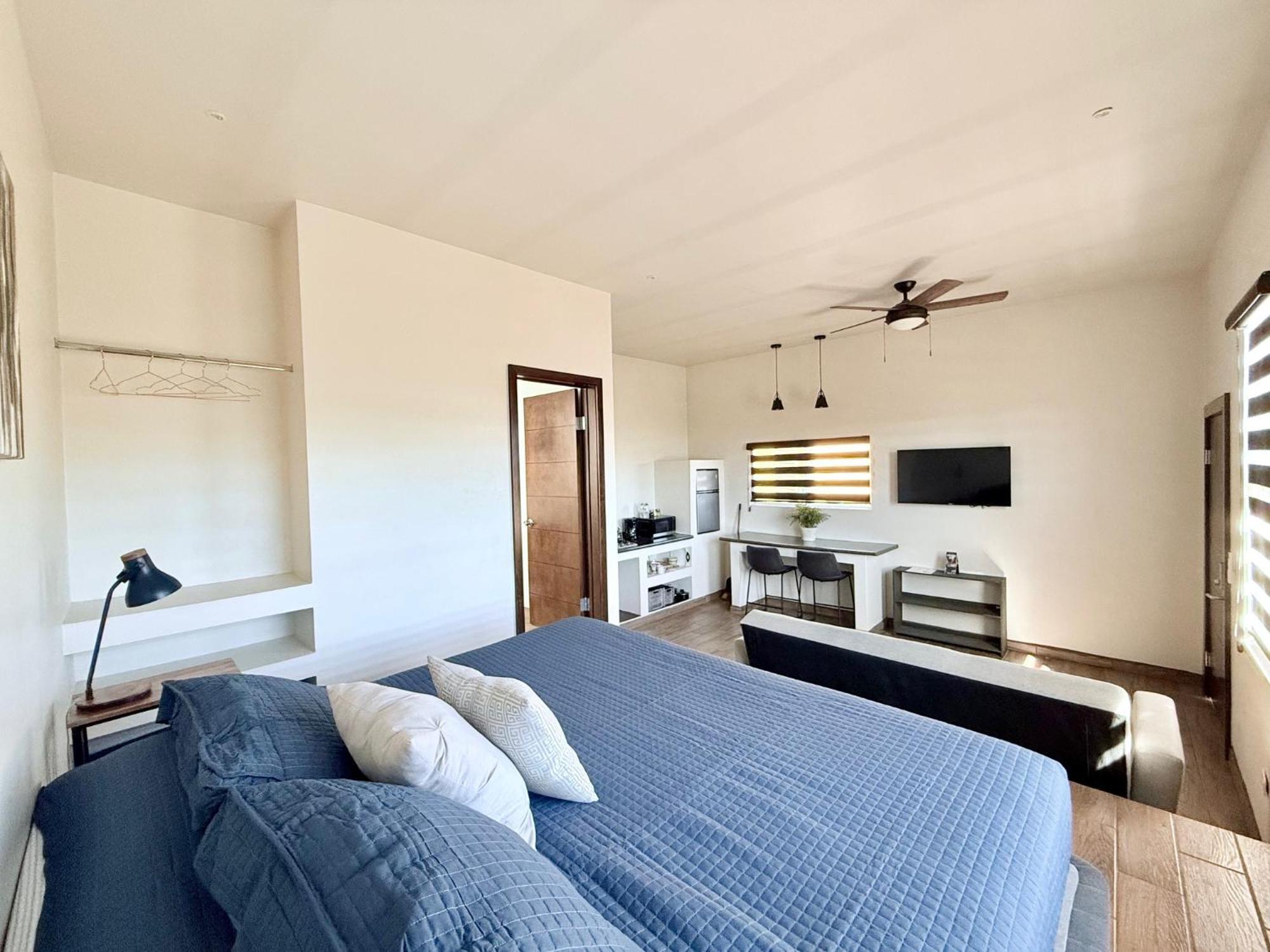 Cozy, Quiet & Pet Friendly Gated Patio Studio Ensenada Exterior foto